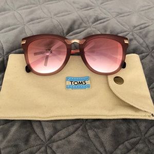 TOMS Sunglasses